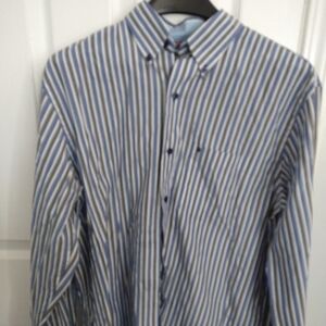 $ Izod men's blue,white,grey striped long sleeves shirt.size M